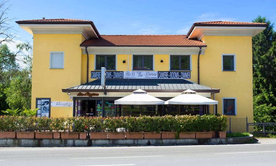 B&B The Divine Hotel in Canton of Ticino