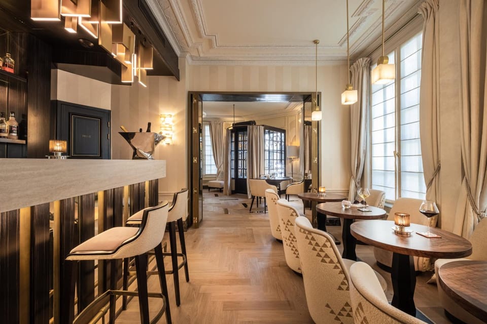 Bar/lounge