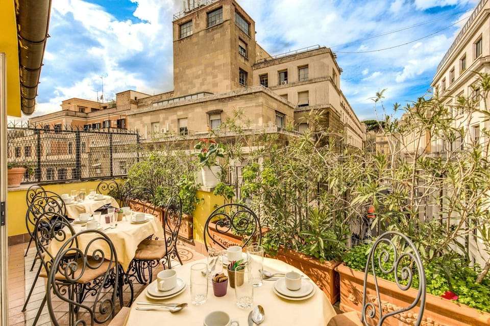 Hotel Cinquantatre Hotel in Rome