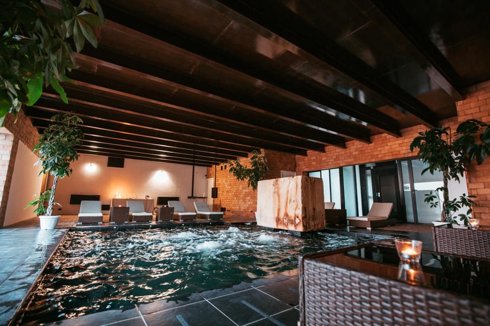 Hot tub