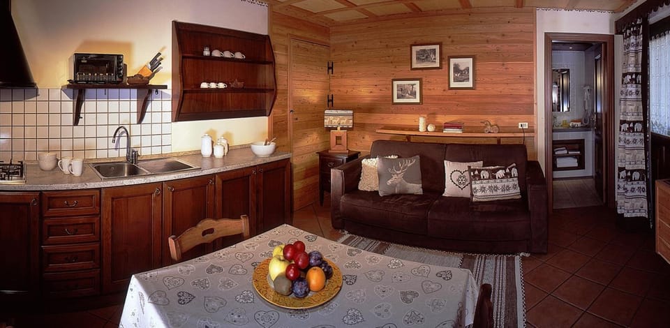 Residence Foyer D'Antan Apartment hotel in Aosta Valley, Italy
