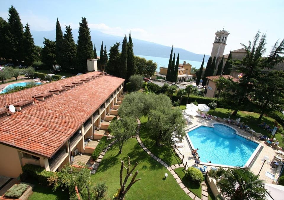 Hotel Adria & Resort Hotel in Lake Garda