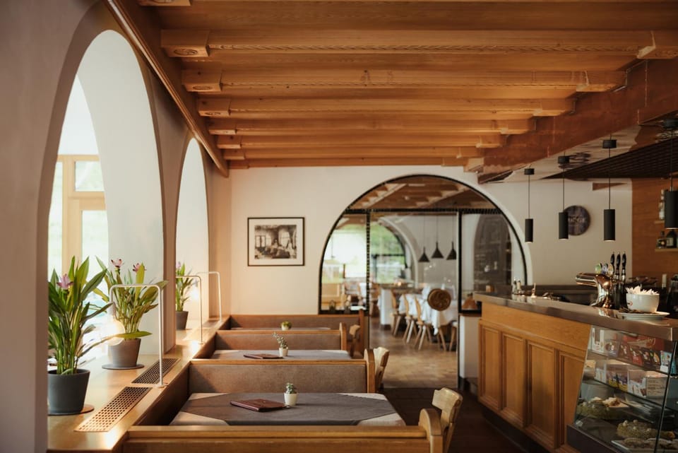 Bar/lounge