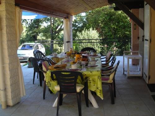 La villa Sam Hotel in Vidauban