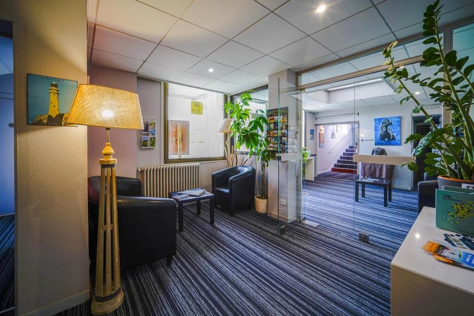 Logis Hotel Le Bretagne Hotel in Brittany