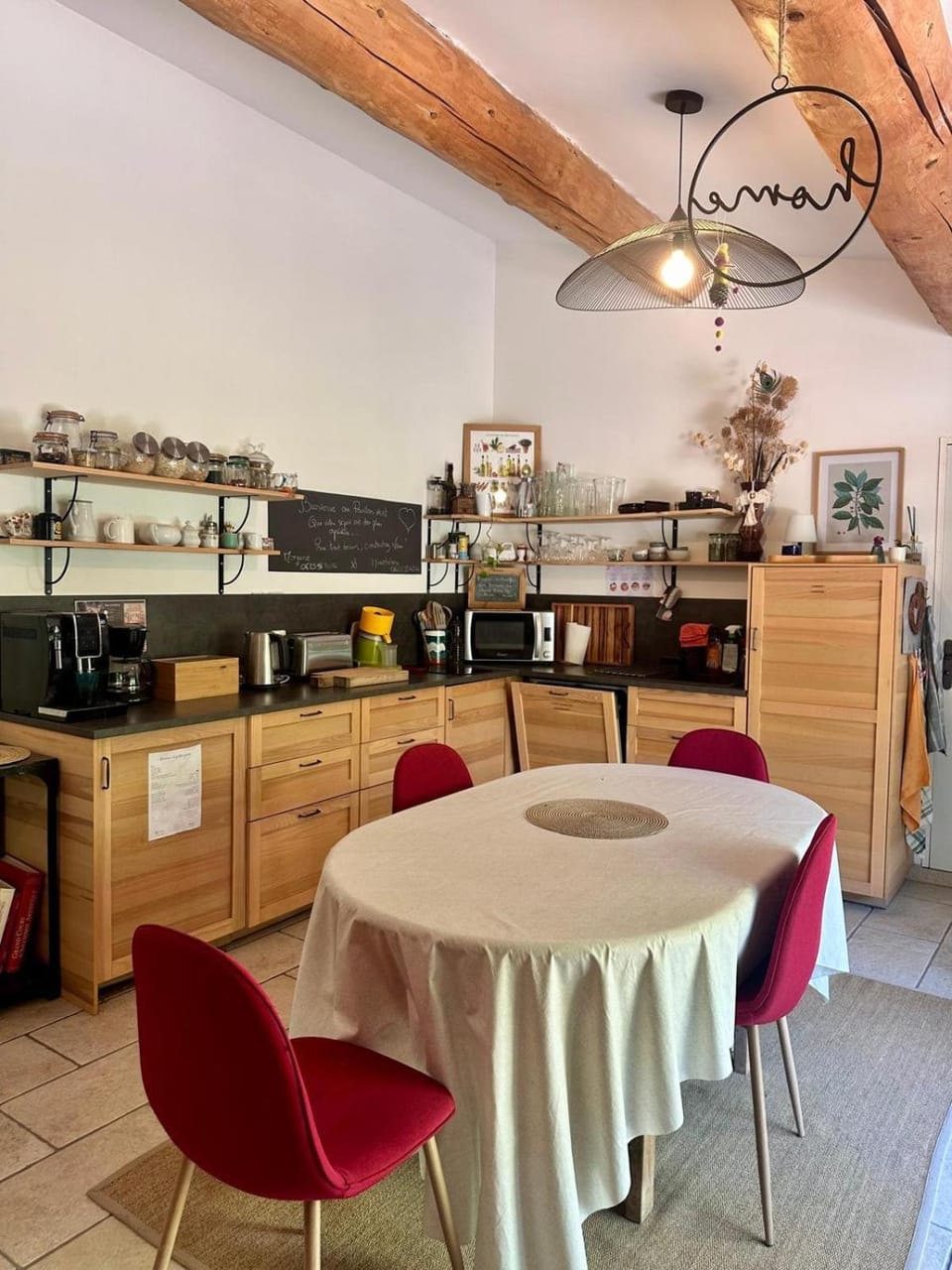 Le Pavillon Vert - B&B Hotel in Vedène
