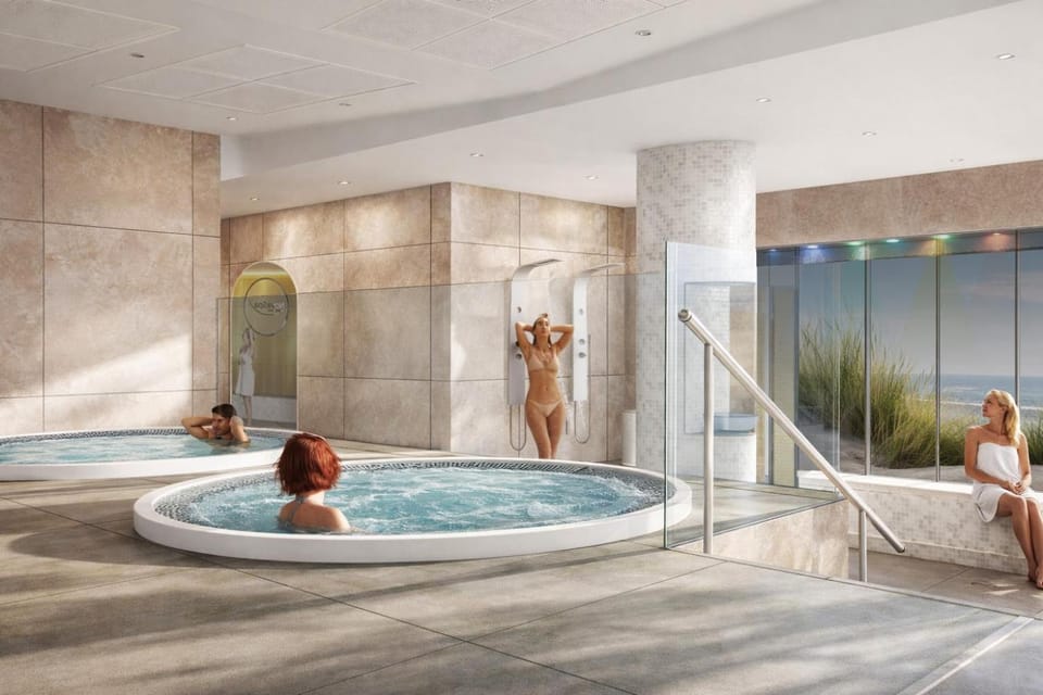 Hot tub