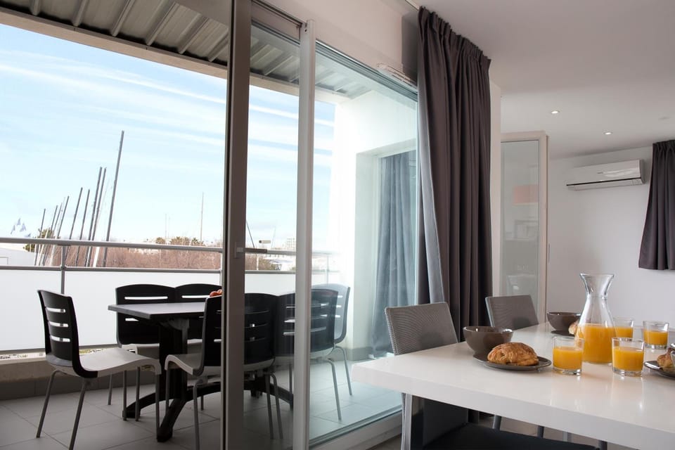 Residence Cote Mer Hotel in La Grande-Motte