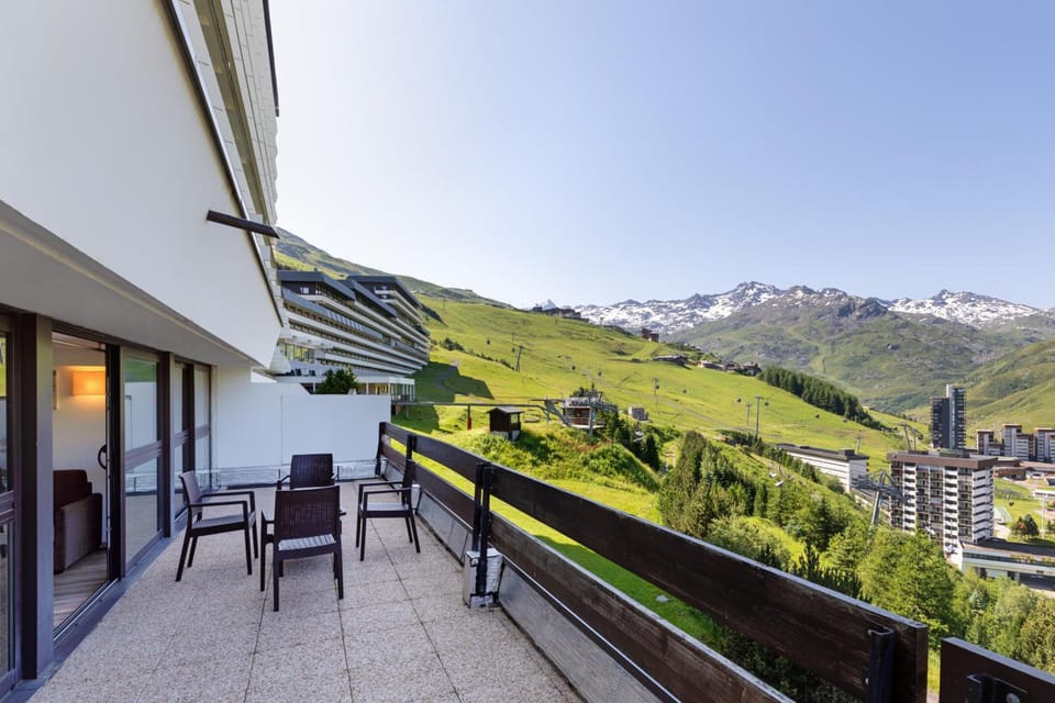 SOWELL RESIDENCES Pierre Blanche Hotel in Les Allues