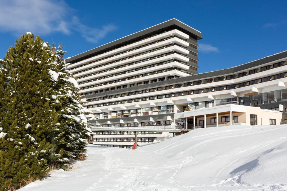 SOWELL RESIDENCES Pierre Blanche Hotel in Les Allues