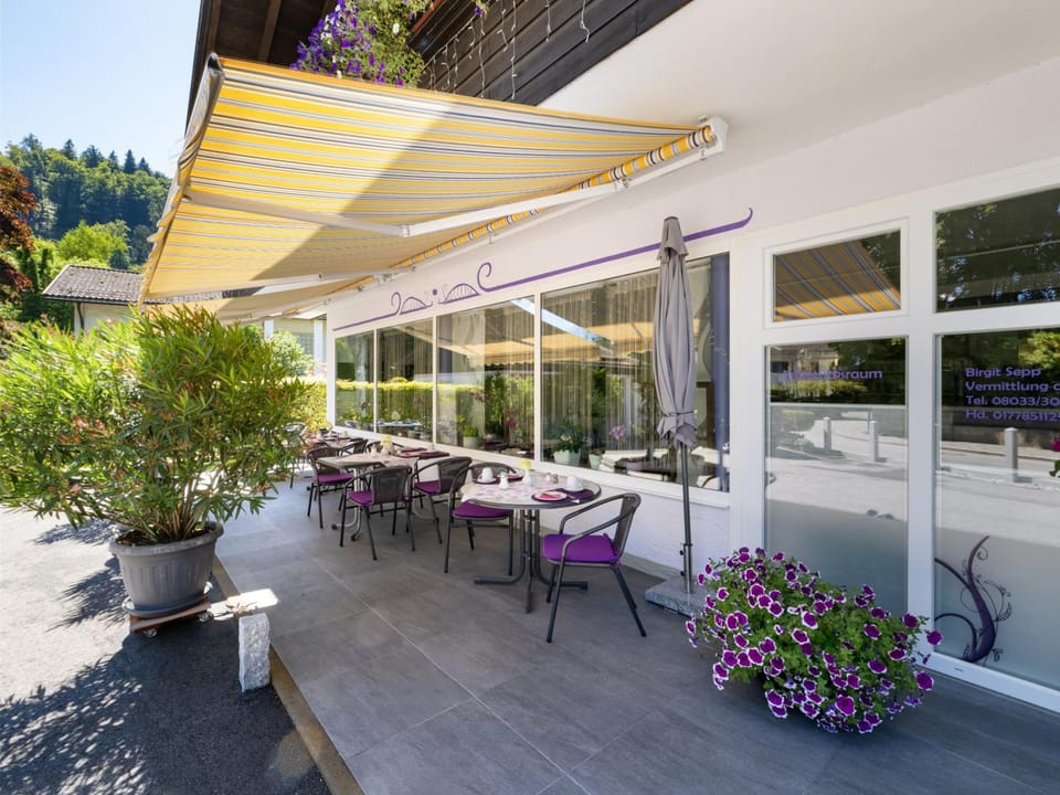 Fruhstuckspension Lavendel Hotel in Salzburgerland