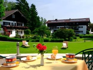 Garden Hotel Reinhart Hotel in Prien am Chiemsee