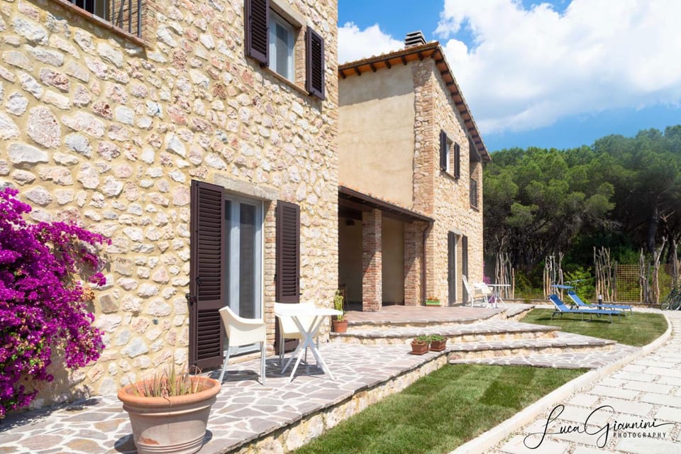 Dimora La Fiumara Hotel in Tuscany