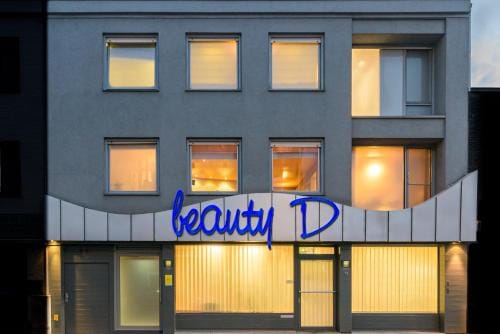 BeautyD RED ROOM centrum GULLEGEM KORTRIJK Hotel in Flanders