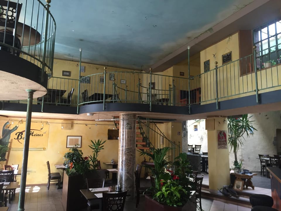 Beim Heines Hotel in Vulkaneifel
