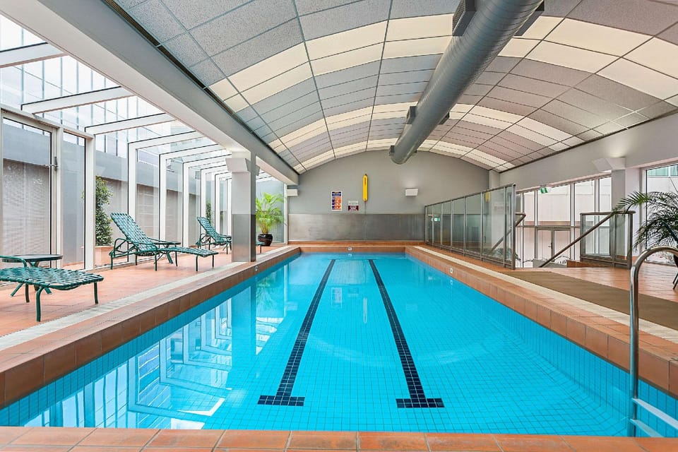 Clarion Suites Gateway Hotel in Melbourne
