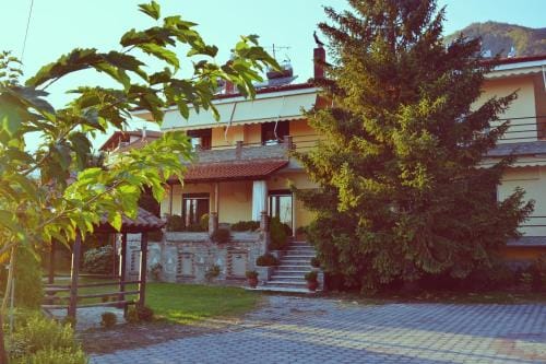 Guesthouse Liogerma Hotel in Decentralized Administration of Macedonia and Thrace