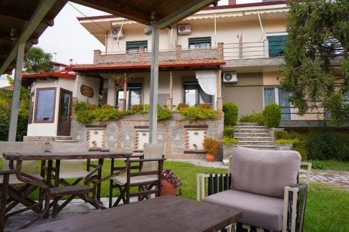 Guesthouse Liogerma Hotel in Decentralized Administration of Macedonia and Thrace