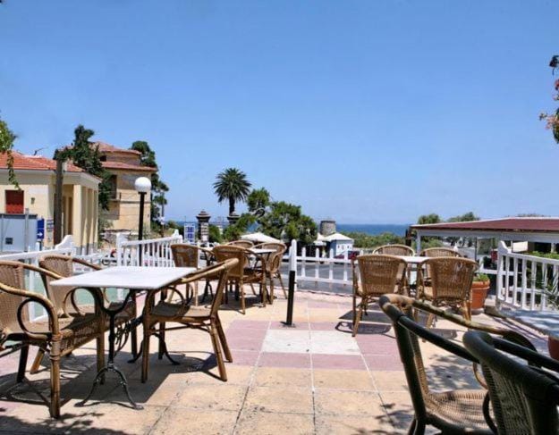 Paradisos Studios Hotel in İzmir Province