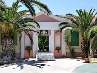 Paradisos Studios Hotel in İzmir Province