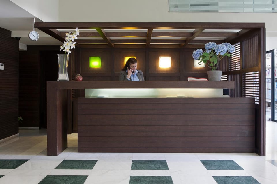 Hermes Hotel Hotel in Plaka