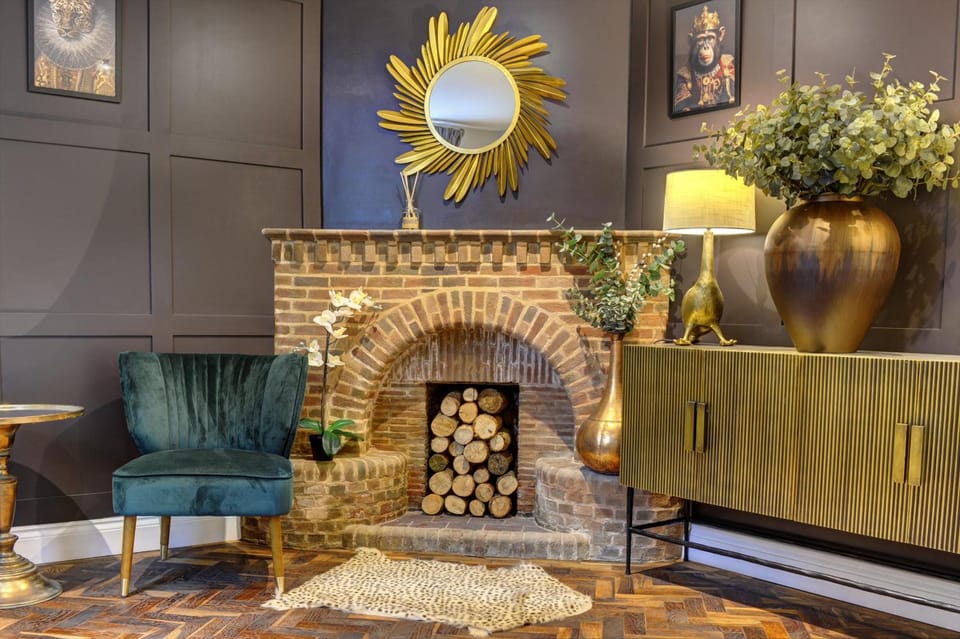 The Bridge House Henley Hotel in Wychavon District