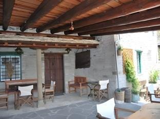 Tritoxo Guesthouse Hotel in North Macedonia