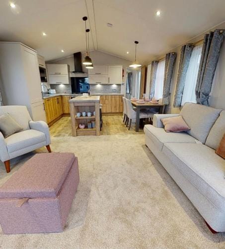 Presthaven Resort Haven Luxury 2023 Caravan Lodge in Llanasa