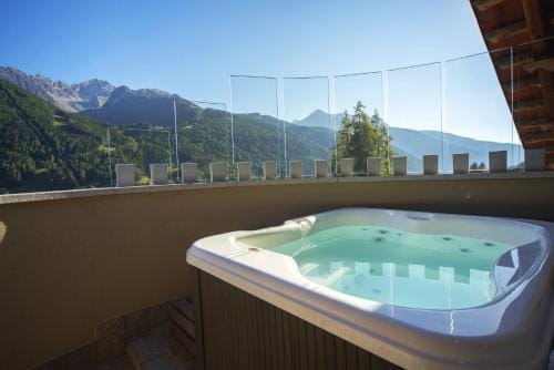 Grey Castle garni&suite Hotel in Ponte di Legno