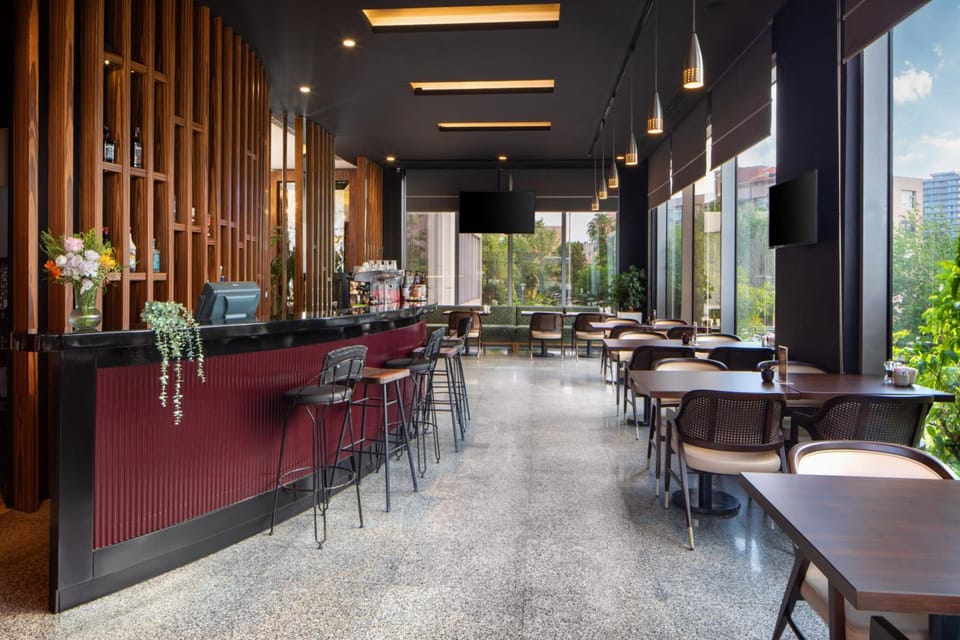 Bar/lounge