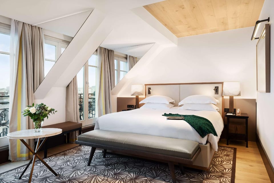 Suite room