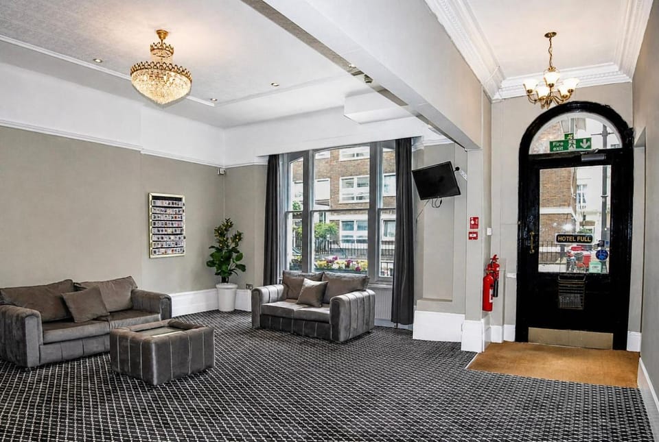 Hyde Park Court Hotel Hotel in City of Westminster