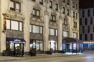 Inn of Chicago Inn in Streeterville