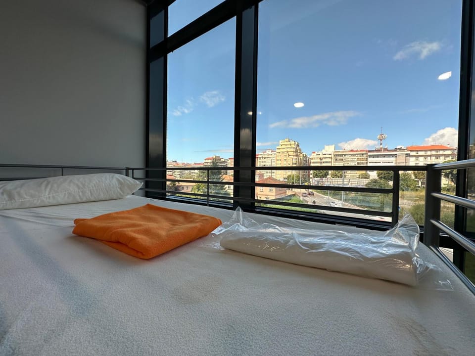 Vigo Beds & Rooms Hostel in Vigo