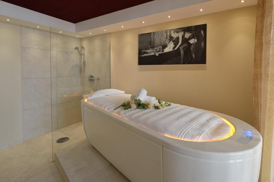 Hotel Latini Hotel in Zell am See