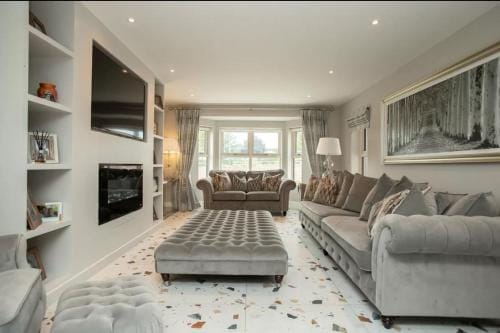 Louth Village Wedding Accommodation with Gym B&B Hotel in Louth, Co. Louth, Ireland