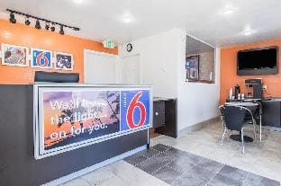 Motel 6 Hotel in Anaheim Hills