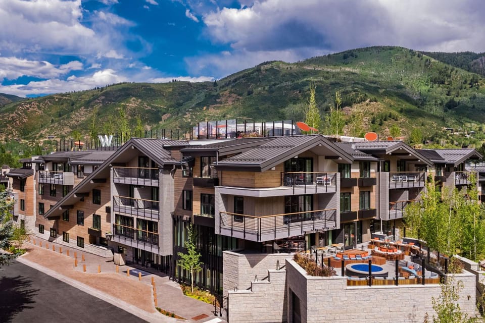 W Aspen Hotel in Aspen