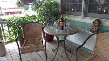 The Garrett Inn Hotel in Deep Creek Lake