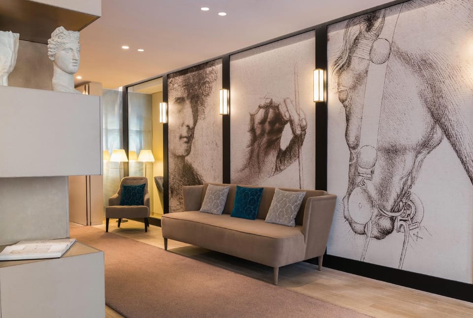Hotel Monna Lisa Champs Elysees Hotel in Paris