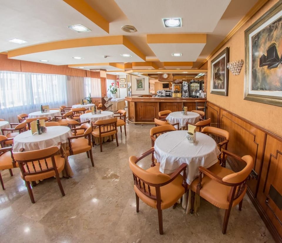 Hotel Don Pepe Hotel in Poio