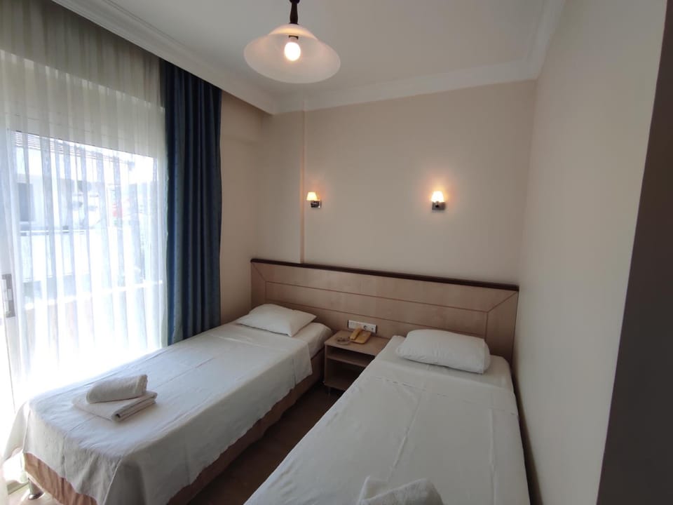 AYHAN OTEL Hotel in Cesme