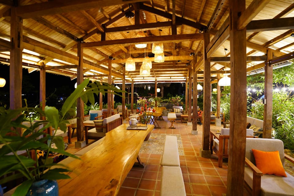 Bar/lounge