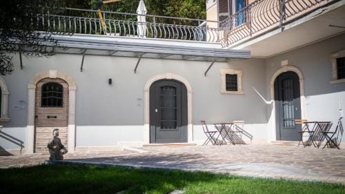 Casa Catone (affitta camere) Hotel in Rome