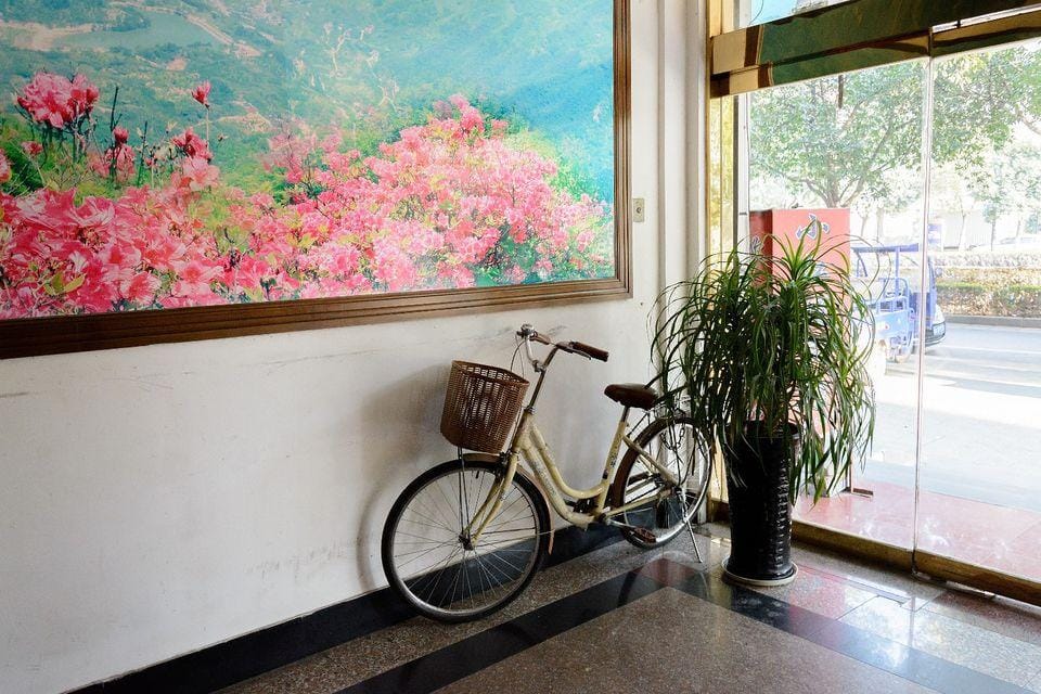 Xiaohongmao Hotel(Guihua West Road Metro Station Store) Hotel in Hangzhou