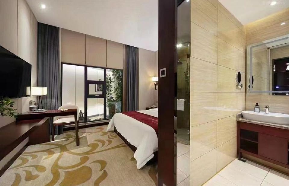 Xiaohongmao Hotel(Guihua West Road Metro Station Store) Hotel in Hangzhou