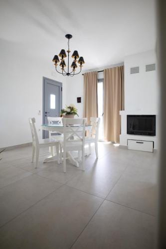 Kotinos Luxury Suites Hotel in Euboea