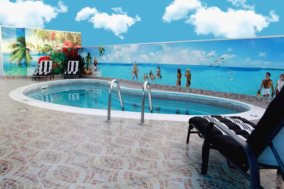 Orchid Hotel Hotel in Dubai