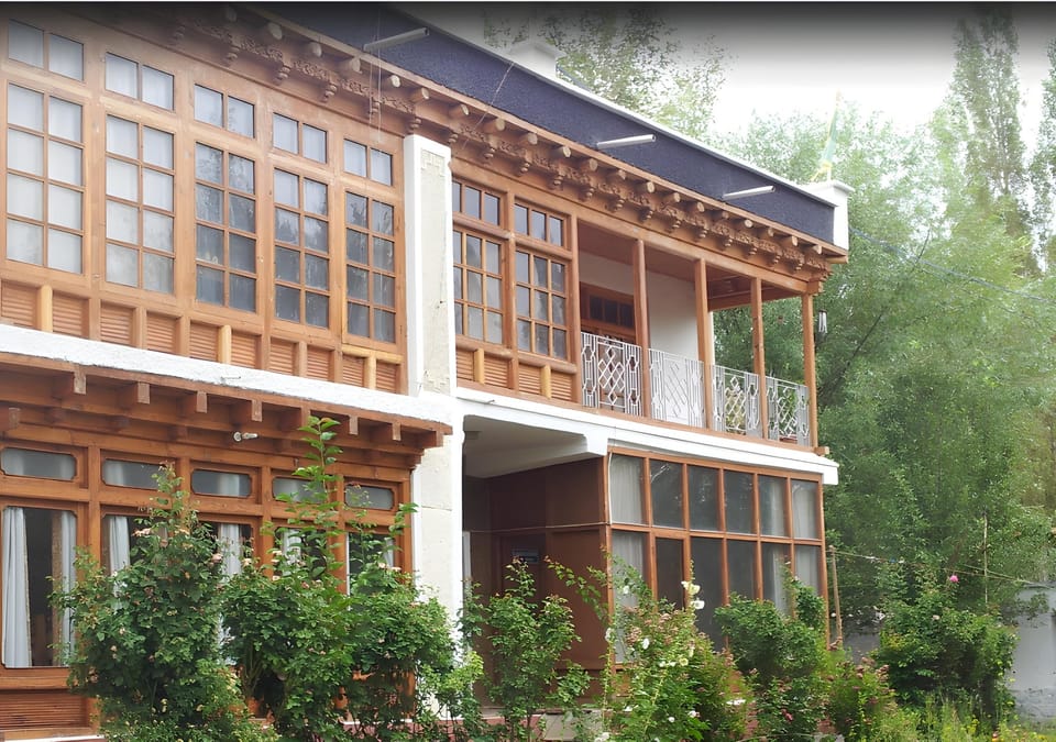 Hotel Ladakh Greens Hotel in India