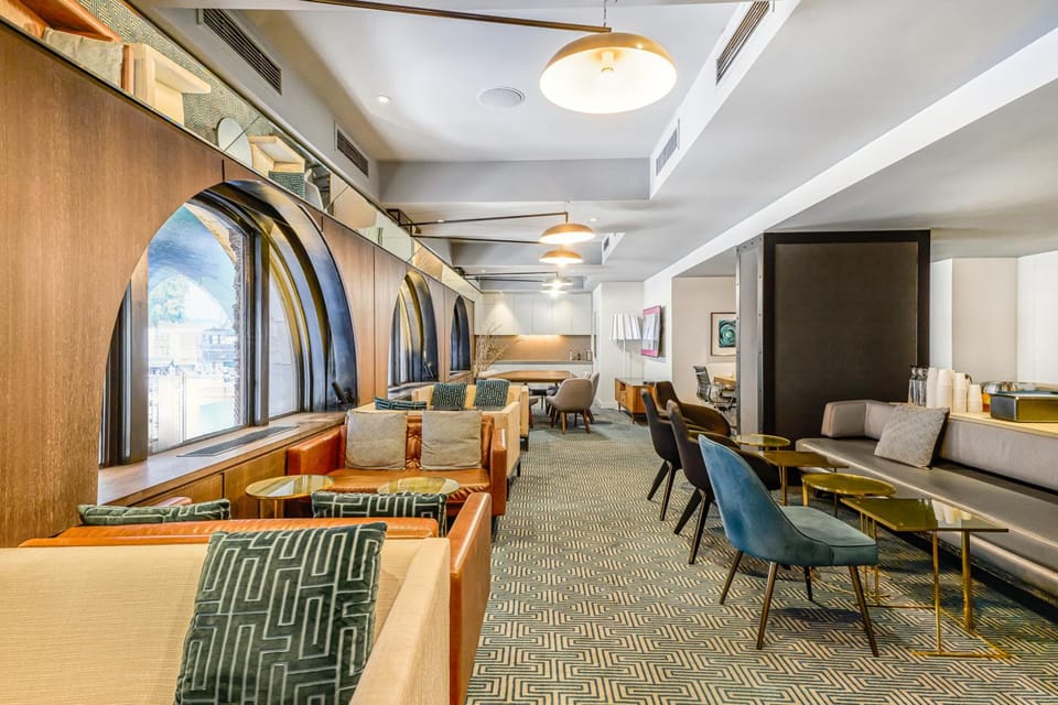 Meeting room / ballrooms